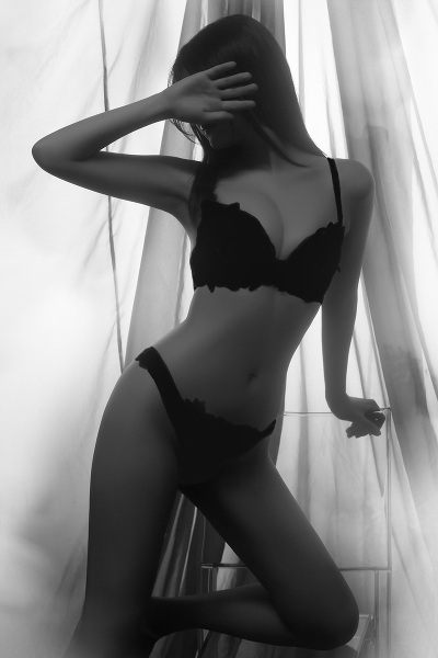 ももさんのプロフィールを見る